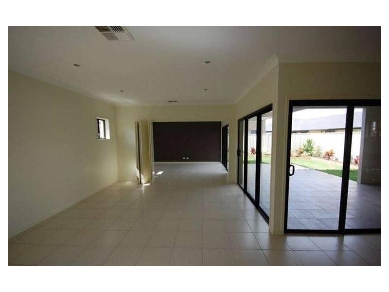 8 Wendy Close, Thornlands QLD 4164