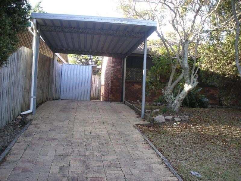 12 Sunnybay Drive, Birkdale QLD 4159