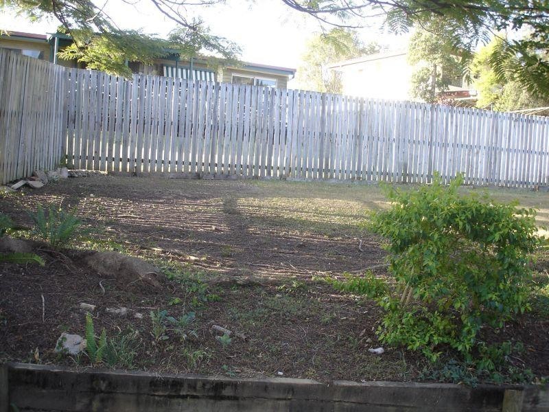 12 Sunnybay Drive, Birkdale QLD 4159