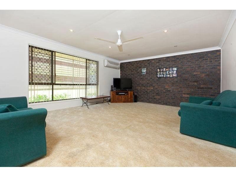 9 Redwood Court, Capalaba QLD 4157