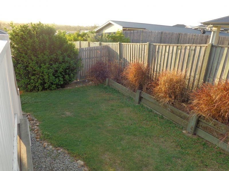 24 Parkview Drive, Springfield Lakes QLD 4300