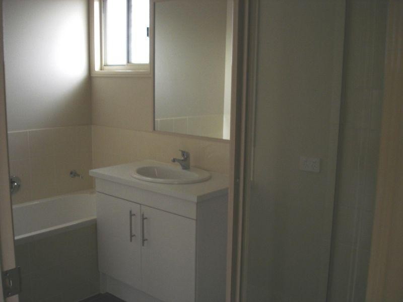 24 Parkview Drive, Springfield Lakes QLD 4300