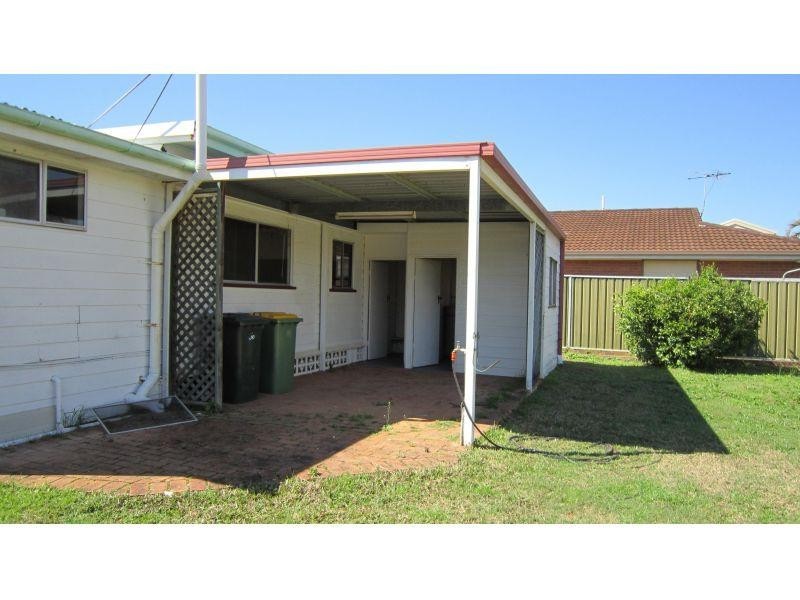 30 Base Street, Victoria Point QLD 4165