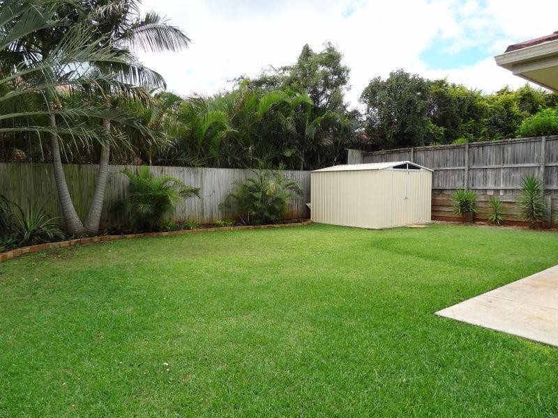 12 Lucy Court, Ormiston QLD 4160