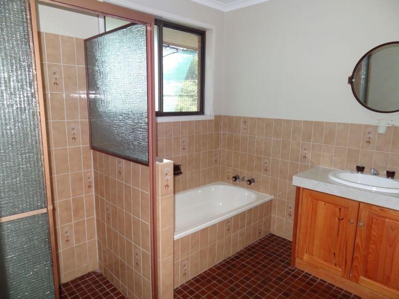 28 Windemere Road, Alexandra Hills QLD 4161