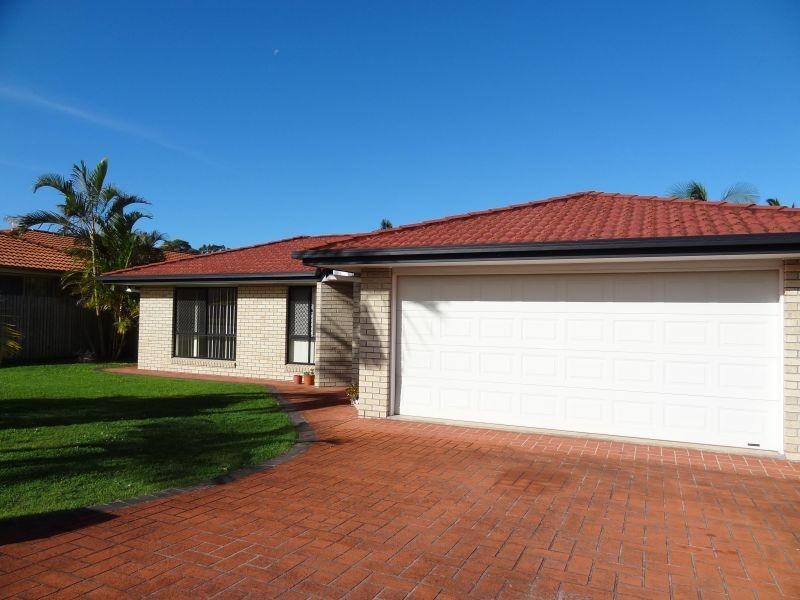 22 Farnham Street, Wellington Point QLD 4160