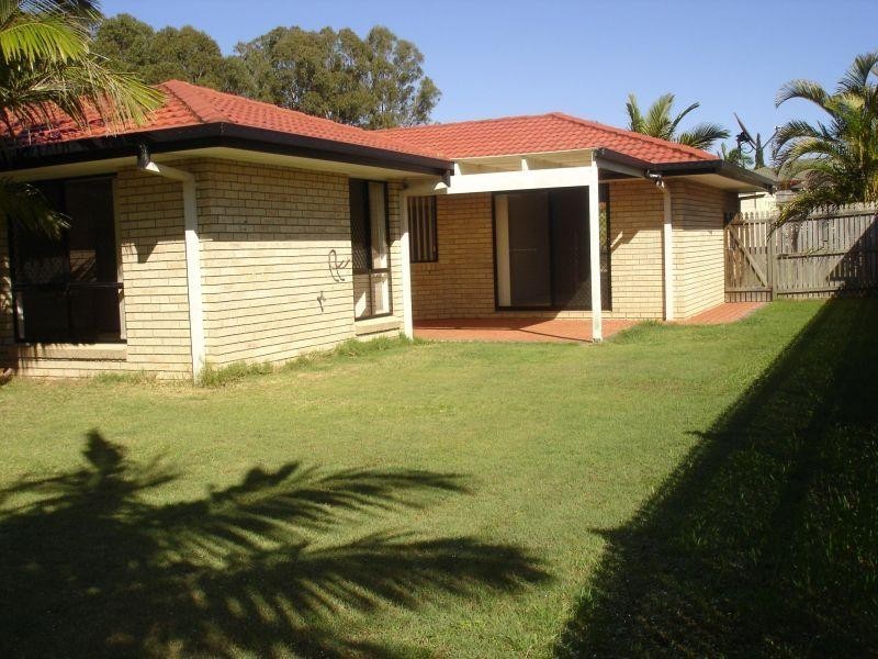 22 Farnham Street, Wellington Point QLD 4160