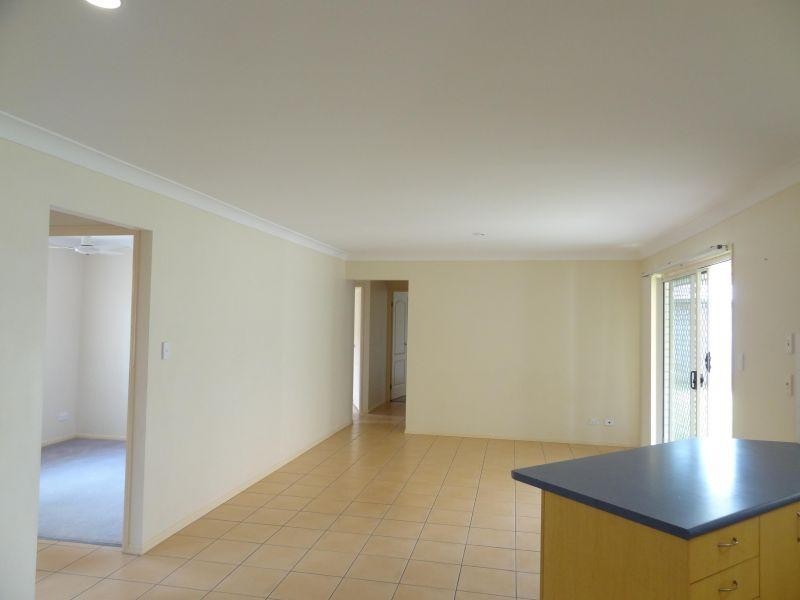 7 Butler Street, Wakerley QLD 4154