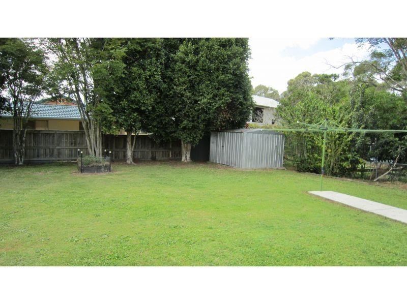 37 McWilliam Street, Redland Bay QLD 4165