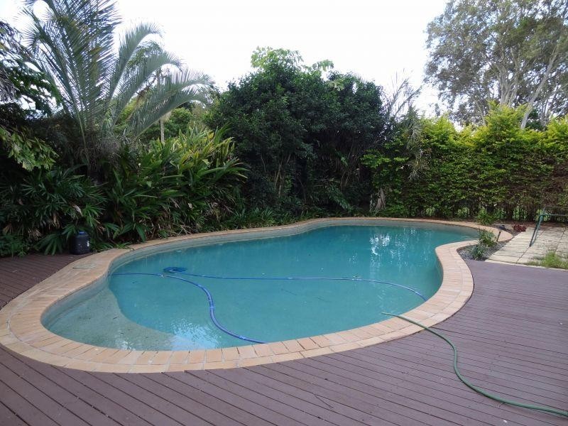 251a Kianawah Road, Wynnum West QLD 4178