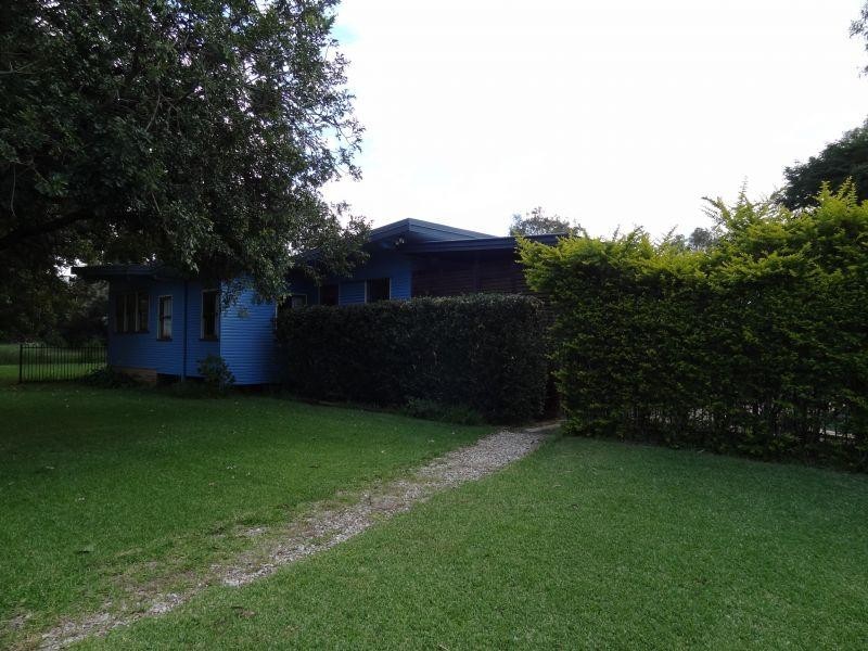 251a Kianawah Road, Wynnum West QLD 4178