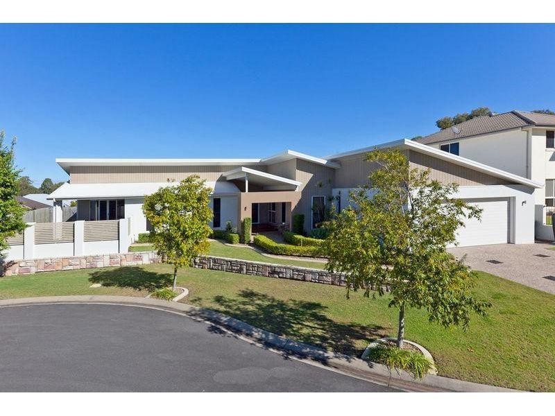 7 Ashburton Place, Wakerley QLD 4154