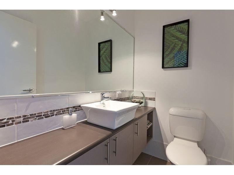 7 Ashburton Place, Wakerley QLD 4154