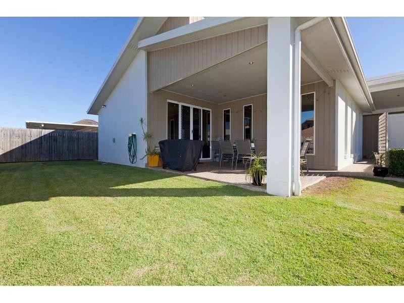 7 Ashburton Place, Wakerley QLD 4154