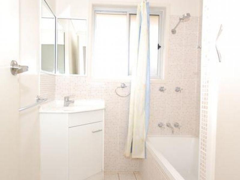 122 Dart Street, Redland Bay QLD 4165