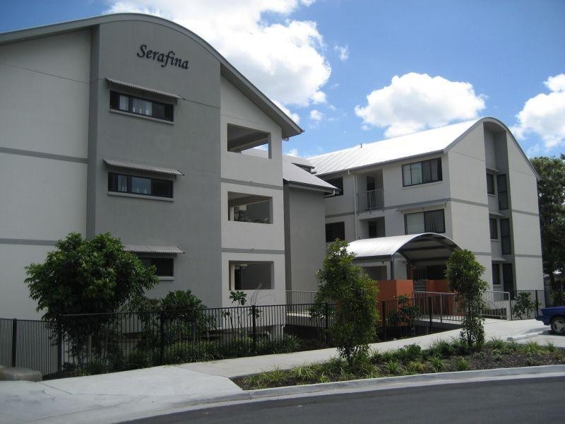 1/25 Pittwin Road, Capalaba QLD 4157