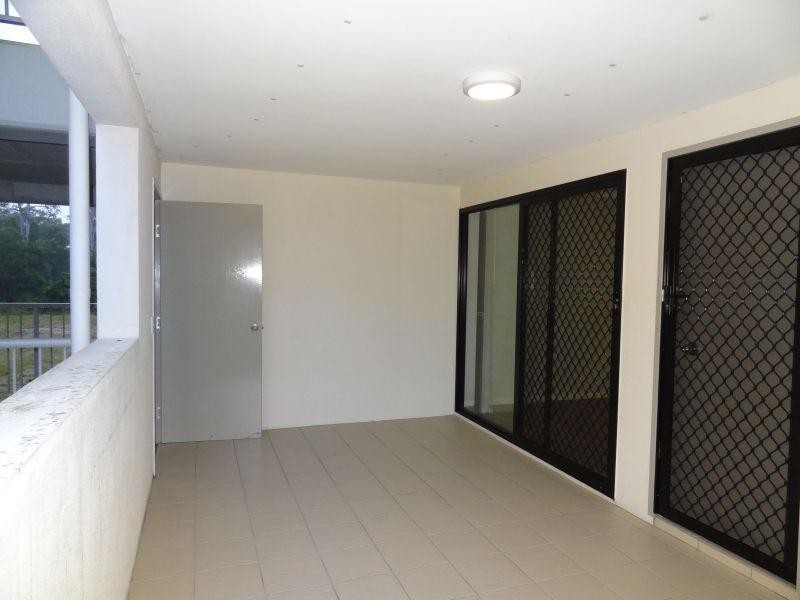 1/25 Pittwin Road, Capalaba QLD 4157