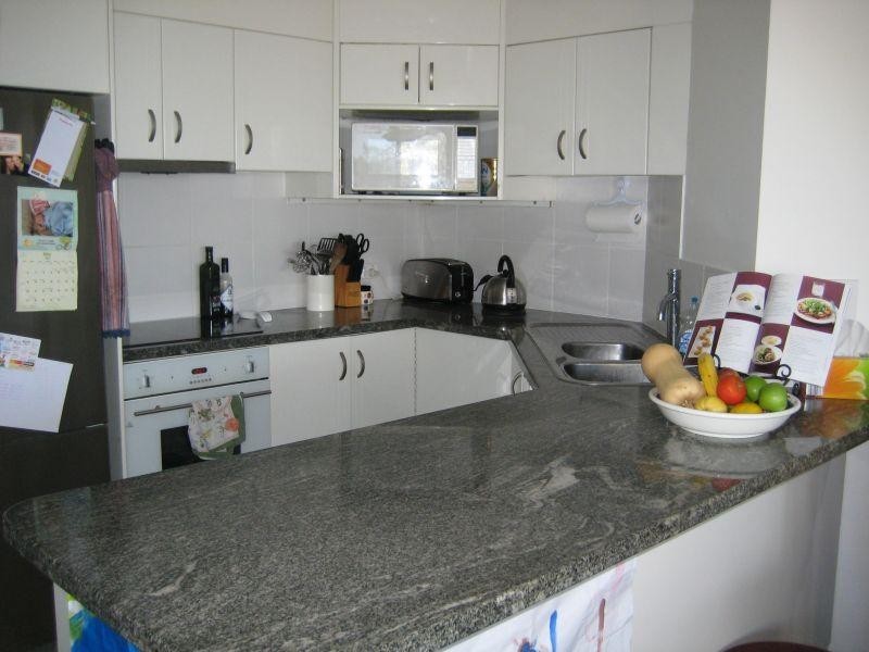 5/2 Duporth Avenue, Maroochydore QLD 4558