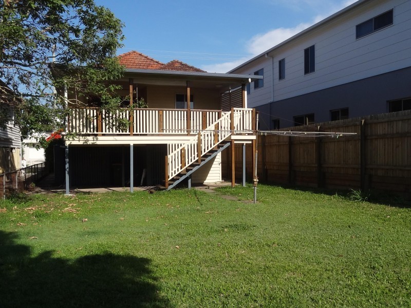 24 Clarke Street, Hendra QLD 4011