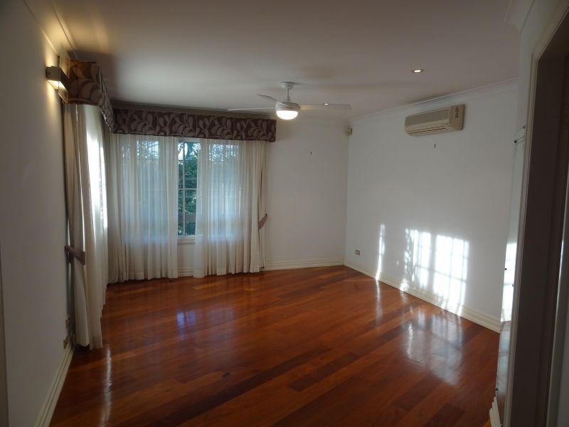 55 Rembrandt Street, Carina QLD 4152