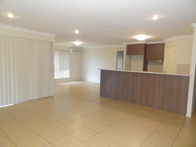 22 Spruce Street, Loganlea QLD 4131