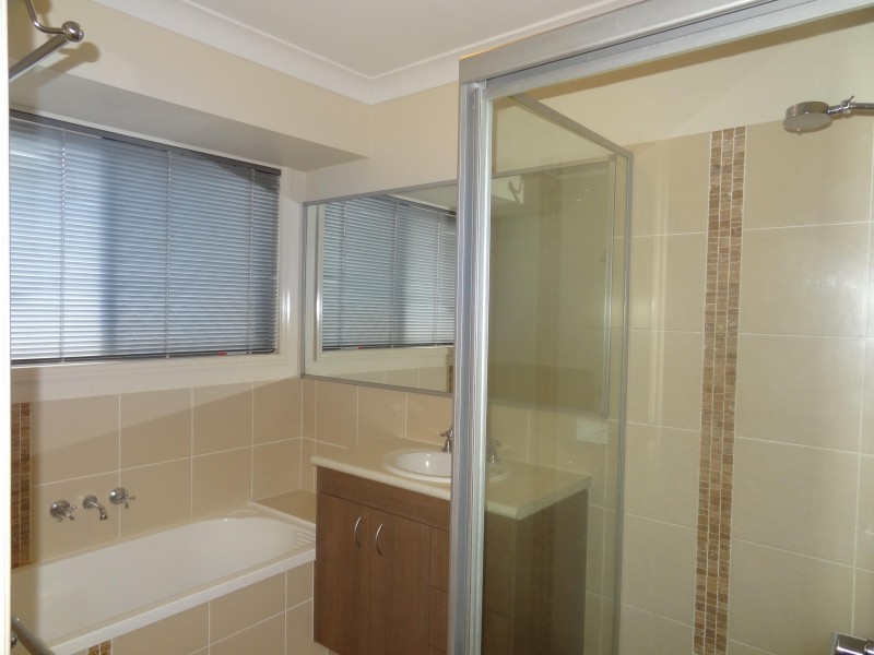 22 Spruce Street, Loganlea QLD 4131