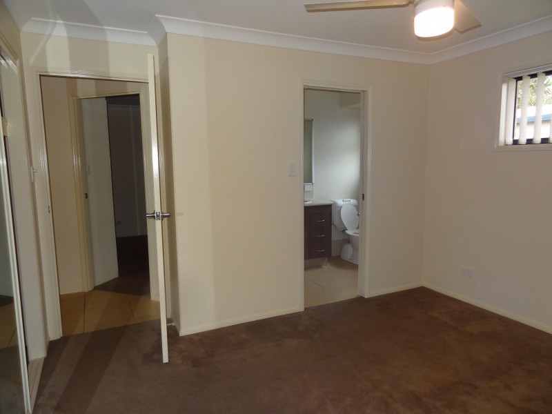 22 Spruce Street, Loganlea QLD 4131