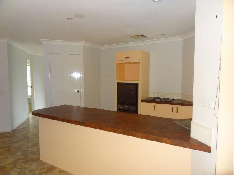 23 Fuchsia Close, Birkdale QLD 4159