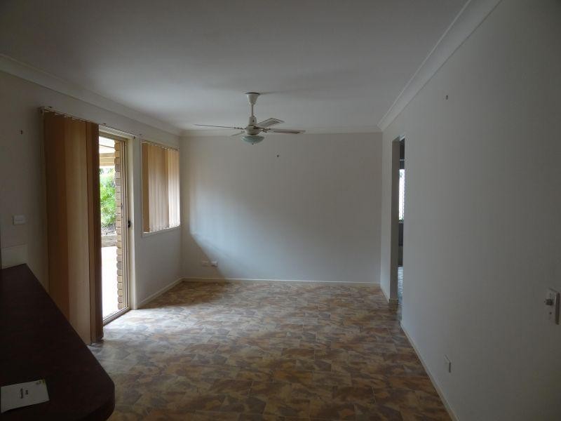 23 Fuchsia Close, Birkdale QLD 4159