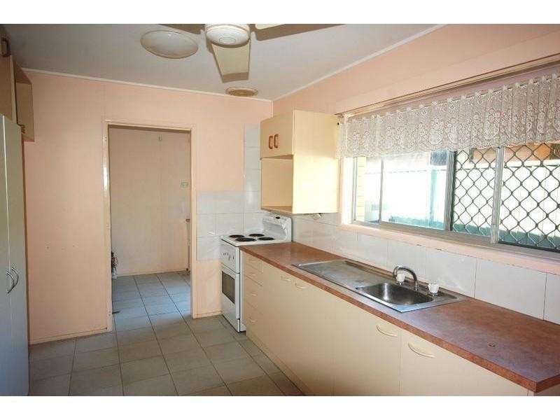 71 Thorne Road, Birkdale QLD 4159