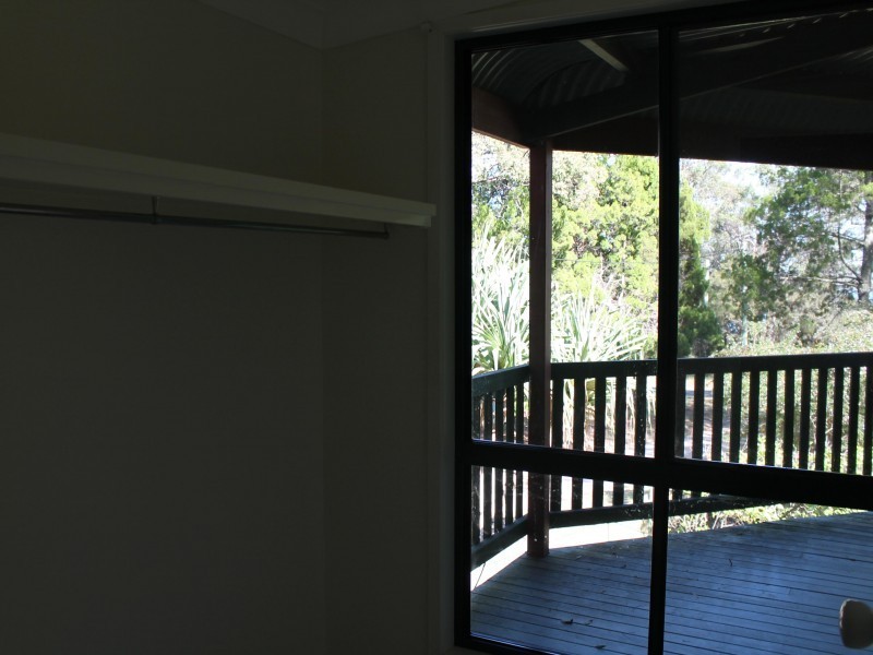 4 Pandanus Street, Coochiemudlo Island QLD 4184