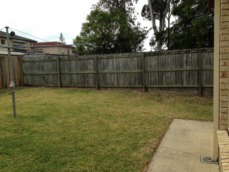 12 Myra Street, Birkdale QLD 4159