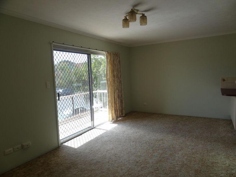 2/18 North Street, Southport QLD 4215