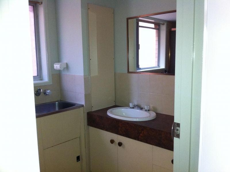 2/18 North Street, Southport QLD 4215