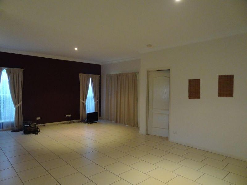 22 Mallan Terrace, Birkdale QLD 4159