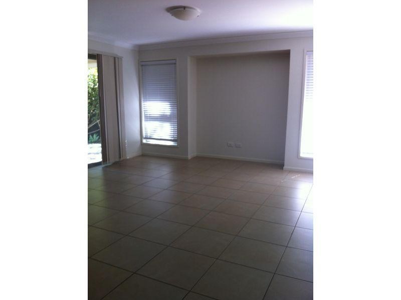 63 Pelorus Street, Redland Bay QLD 4165