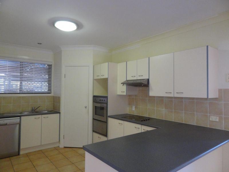 22 Beachside Court, Victoria Point QLD 4165