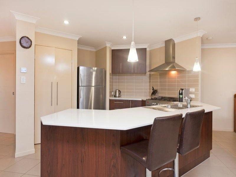 14 Higgs Street, Wynnum West QLD 4178