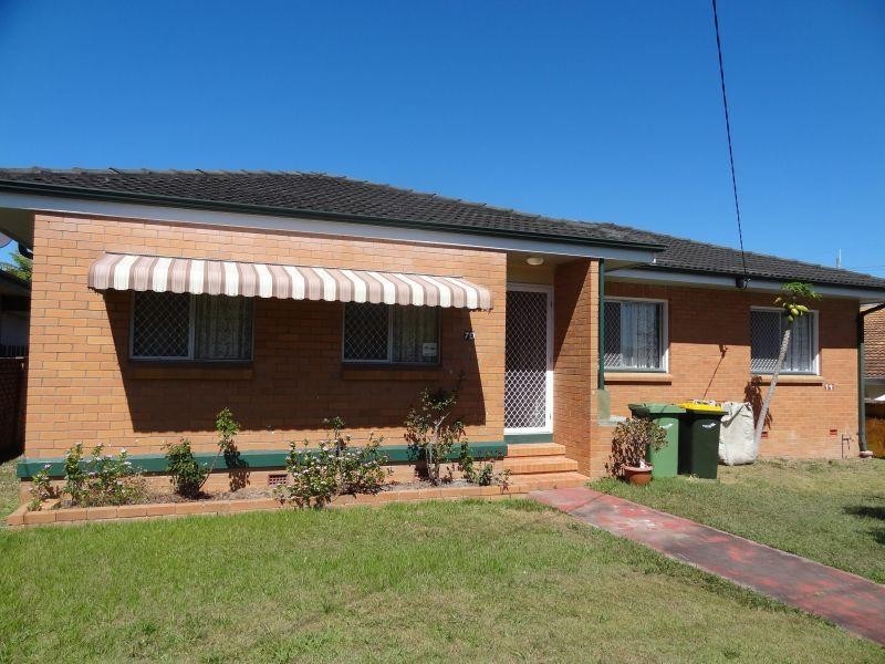 79 Steven Street, Redcliffe QLD 4020