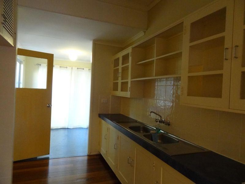 633 Oxley Avenue, Scarborough QLD 4020