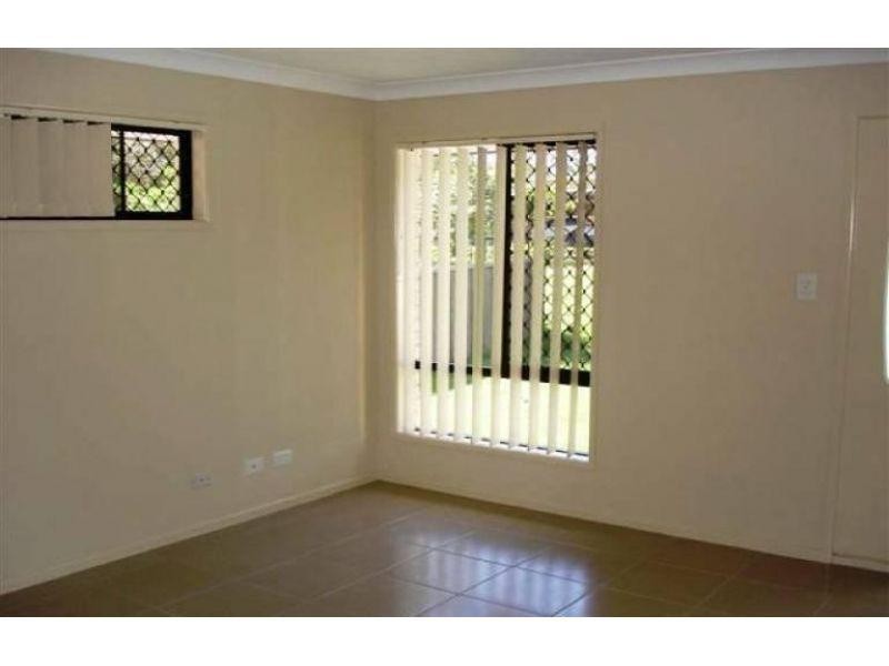 13 Henry Street, Thorneside QLD 4158
