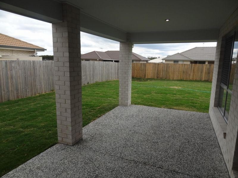 8 Gizelle Street, Caboolture QLD 4510