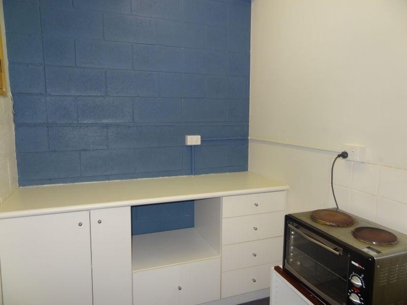 25 Alamine Street, Holland Park QLD 4121