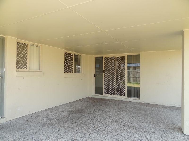 61 Sandstone Boulevard, Ningi QLD 4511