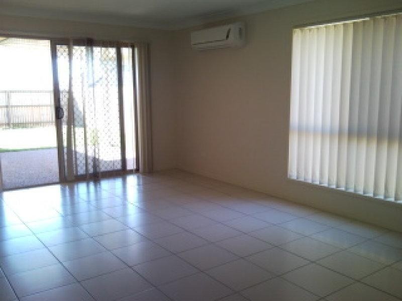 54 Ernestine Circuit, Eagleby QLD 4207