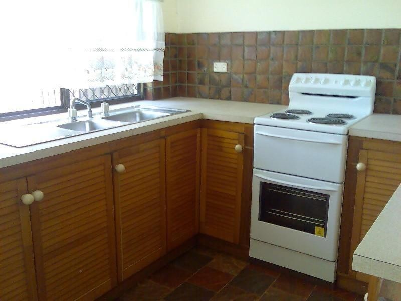 168 Cnr of Junction RD & Barwon ST, Morningside QLD 4170