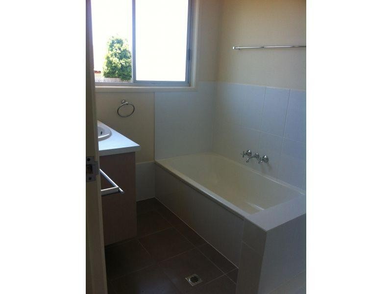 8 Hunter Street, Alexandra Hills QLD 4161