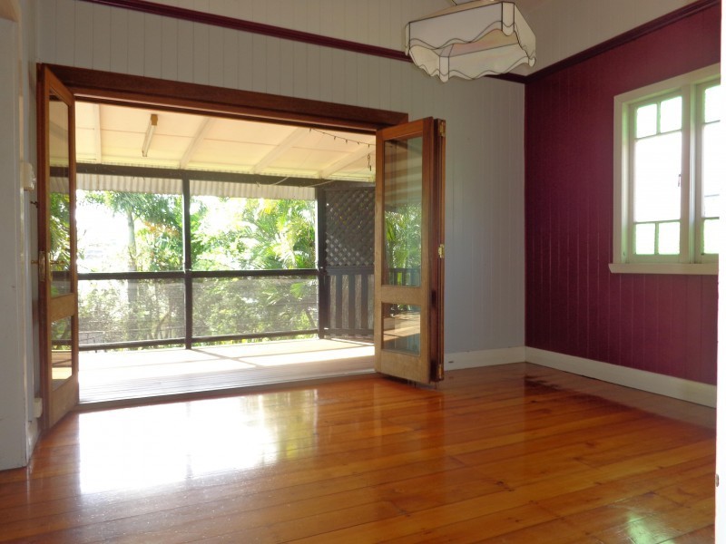 5 Fork Street, Coorparoo QLD 4151