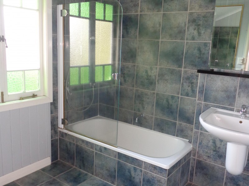 5 Fork Street, Coorparoo QLD 4151