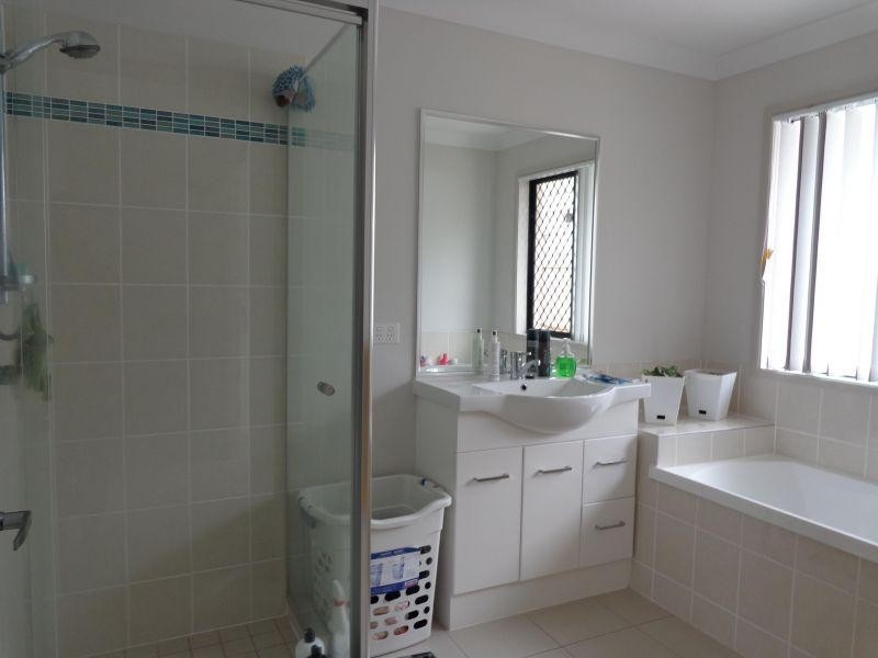 25 Liner Street, Wellington Point QLD 4160